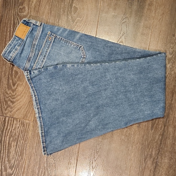 ❤️ AMERICAN EAGLE HIGH RISE FESTIVAL FLARE JEANS, 8 (29) - Picture 7 of 9
